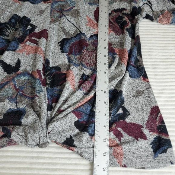 Jennifer Lopez Sweater Womens XXL Marbled/Floral Lightweight Loose Turtleneck - Picture 10 of 10